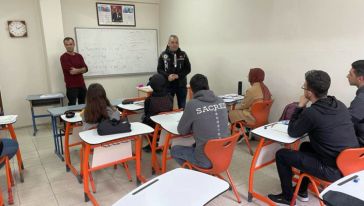 Narkotikten Üniversitelilere Uyuşturucu Mücadelesi Semineri