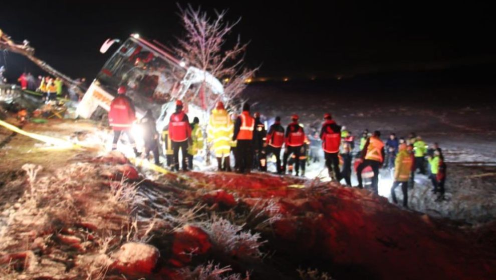 Malatya Otobüsü Kaza Yaptı, 4 Kişi Öldü