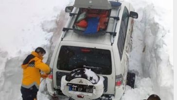 Köydeki Hasta Çocuk Paletli Ambulansla Hastaneye Getirildi