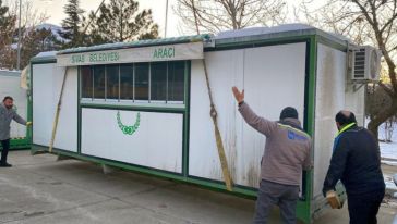 Sivas Belediyesi de Taziye Konteynerlerini Gönderdi