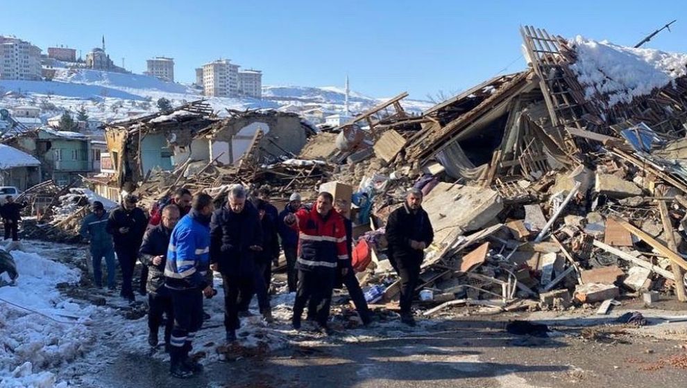 Depremde Akçadağ'da 29 Kişi Öldü, 32 Bina Yıkıldı