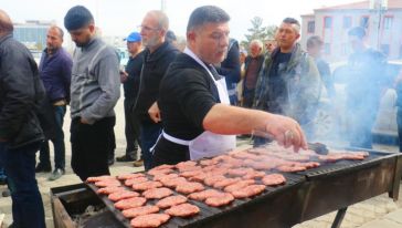 Sivas Esnaf Odasından 28 Bin Kişiye Köfte Ekmek