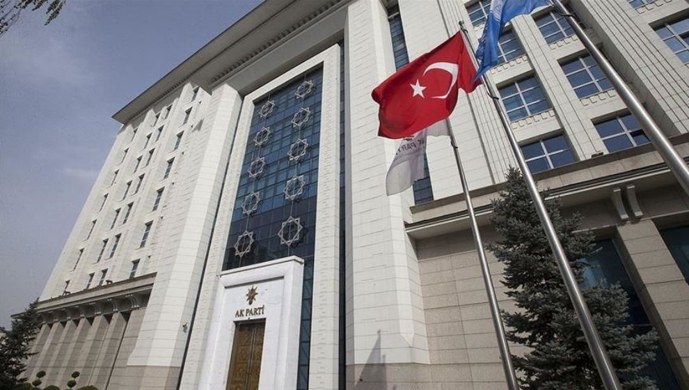AKP'de Aday Adayı Mülakatları İçin 14 Komisyon Oluşturuldu