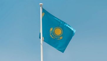 Kazakistan'ın Yeni Dil Programında Latin Alfabesi Vurgusu