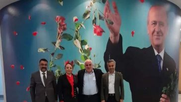 Sabık Rektöre, Bir Tokatta MHP'den!