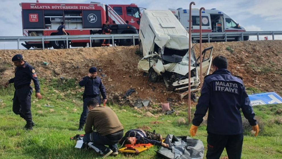 Yeni Çevre Yolunda Kaza.. 1 Ölü, 2 Yaralı