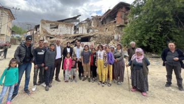 "Erdoğan'ın Arkasında Dimdik Durmak Boynumuzun Borcu"