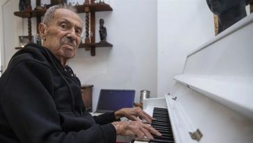 Sanatçı İlham Gencer 100 Yaşında Hayatını Kaybetti