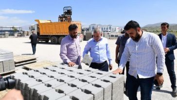 "Yollarımızın Eksikliklerini Teker Teker Gidereceğiz"