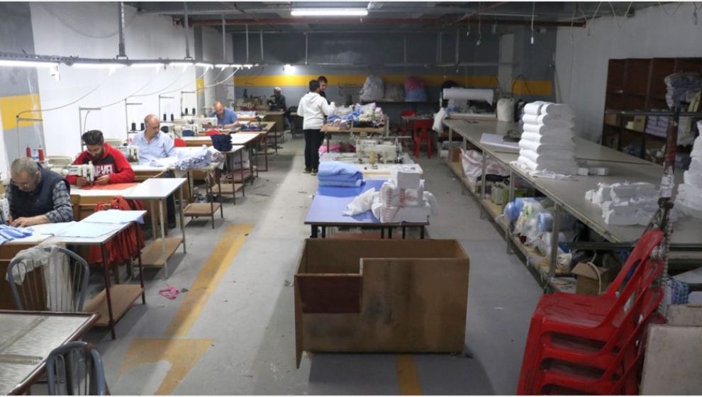Depremzede Tekstilcilere Katlı Otoparkta Atölye