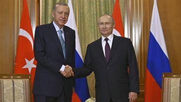 Cumhurbaşkanı Erdoğan, Soçi'de Rusya Devlet Başkanı Putin'le Görüştü