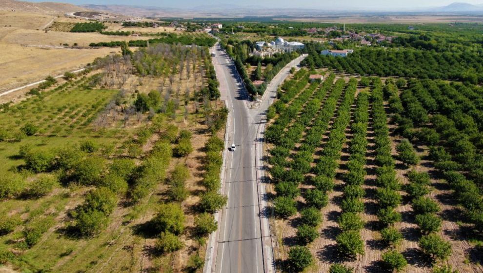 Akçadağ'da 66 Km.'lik Grup Yolu Tamamlandı