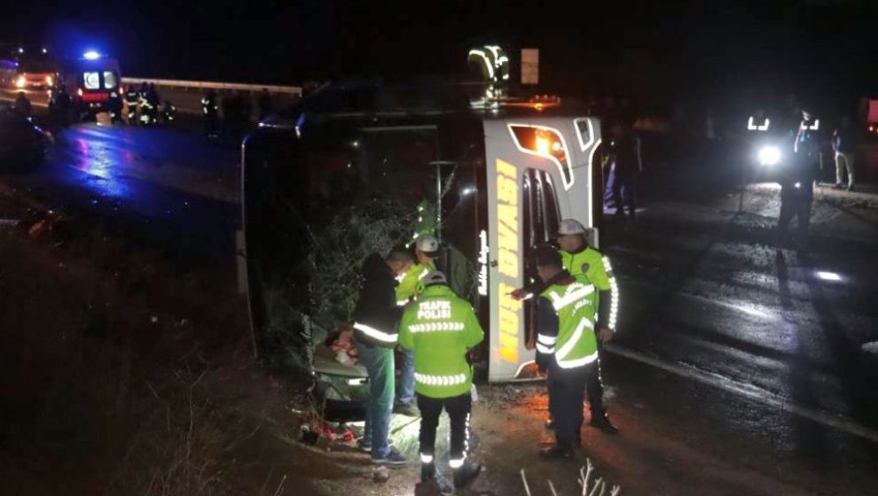 Kayseri-Malatya Yolunda Otobüs Kazası, Çok Sayıda Yaralı Var..