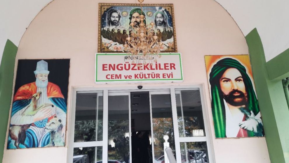 Dilek'teki Engüzekliler Cem Evi'nde Abdal Musa Birlik Lokması