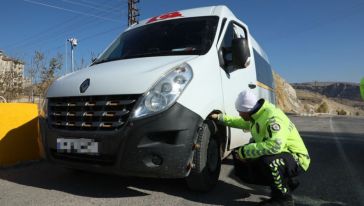 Araçlarda Zorunlu Kış Lastiği Denetimi