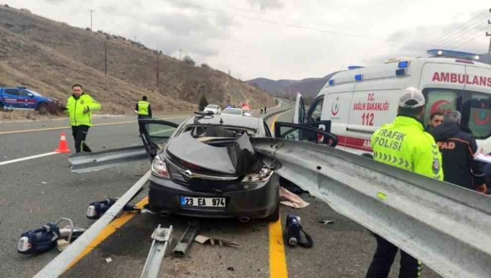 Elazığ- Malatya Kara Yolunda Feci Kaza: 1 Ölü, 1 Yaralı