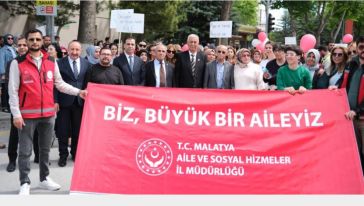 Aile Haftası'nda 'Ailemiz İstikbalimiz' Yürüyüşü