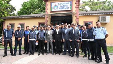 Büyükşehir Başkanı Er'den Çalışanlara 1 Mayıs Ziyareti