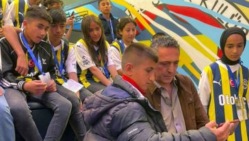 Malatyalı Öğrencileri Fenerbahçe Kulübünde Ali Koç Ağırladı