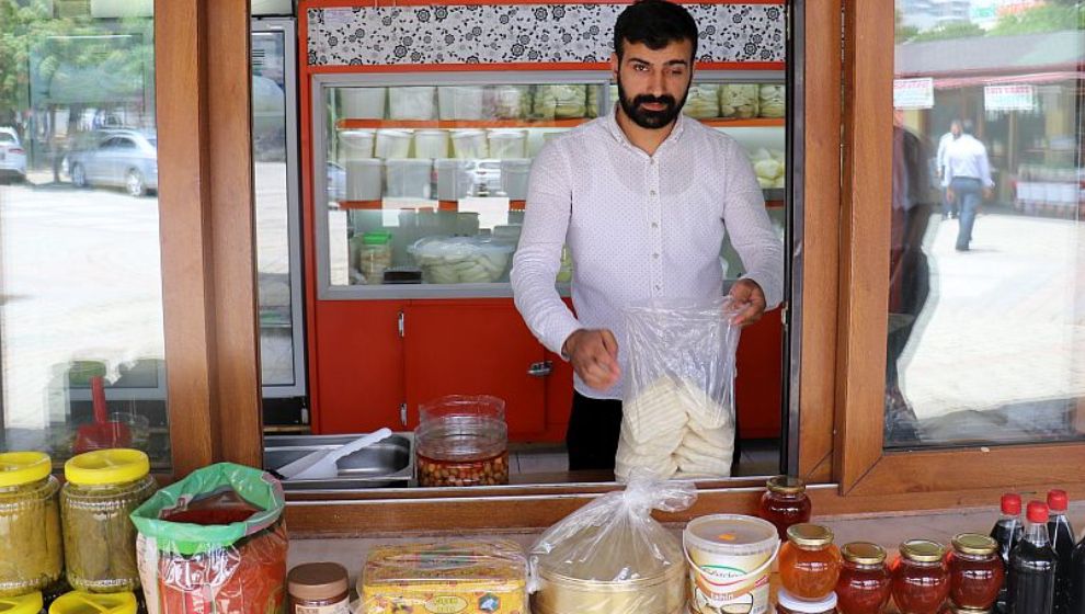 Yerli Peynirlerin Satışına Başlandı