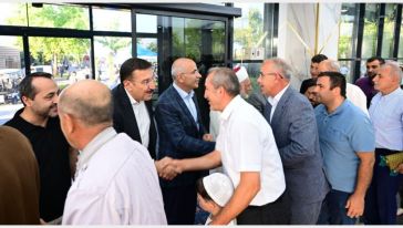 Büyükşehir Belediye Başkanı Er'den Bayram Ziyaretleri
