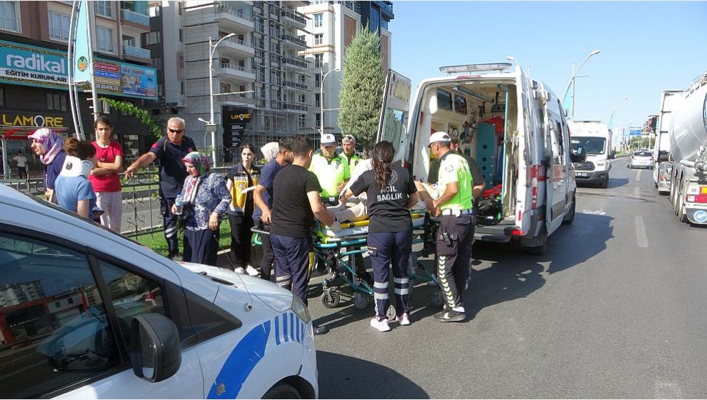 Trafik Kazasında 5 Kişi Yaralandı