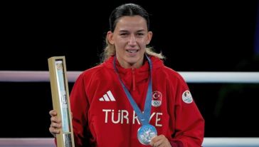 Hatice Akbaş Paris Olimpiyatını Gümüş Madalya İle Tamamladı