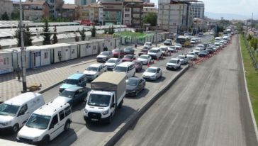 Çevre Yolundaki Çalışmalar Şehir Trafiğini de Felç Etti