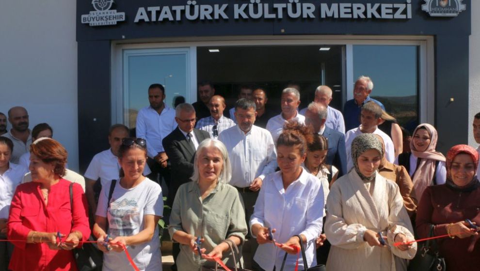 Hekimhan'da Atatürk Kültür Merkezi Açıldı