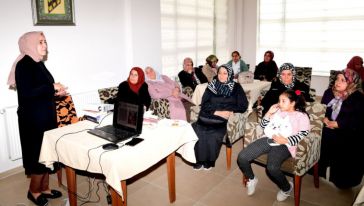 'Kaynana- Gelin Arasındaki Sorunlar ve Çözüm Yolları' Semineri