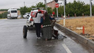 Otobüsle Çarpışan Traktörün Sürücüsü Öldü