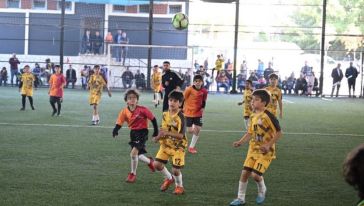 Yeşilyurt Cumhuriyet Kupası Futbol Turnuvası Sonuçlandı