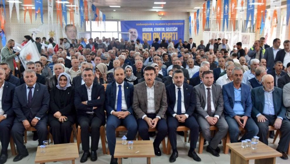 AKP'nin Doğanşehir ve Akçadağ İlçe Kongreleri Yapıldı