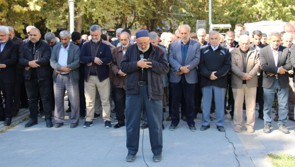 TUSAŞ Şehitleri ve Gazze'de Ölenler İçin Gıyabi Namaz