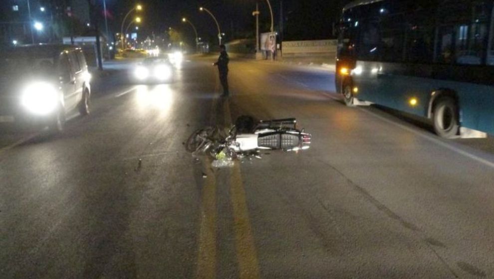 Yeni Hastane Caddesi'ndeki Trafik Kazasında 2 Yaralı