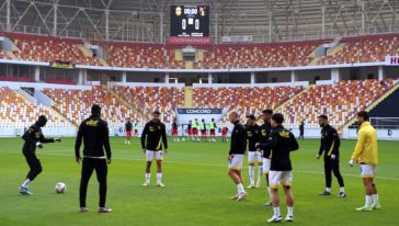 Yeni Malatyaspor, 665 Gün Sonra Taraftarının Karşısına Çıktı