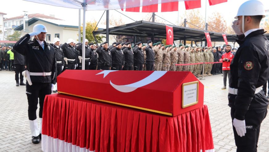 Şehit Polis Memuru Son Yolculuğuna Uğurlandı