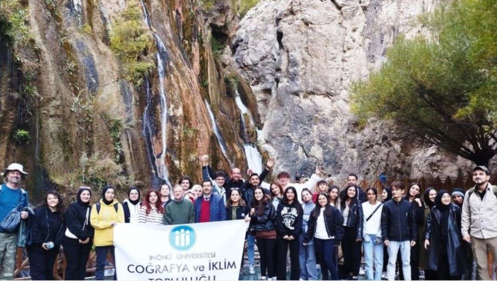 İnönü Üniversitesi Öğrencileri Günpınar Şelalesini Gezdi