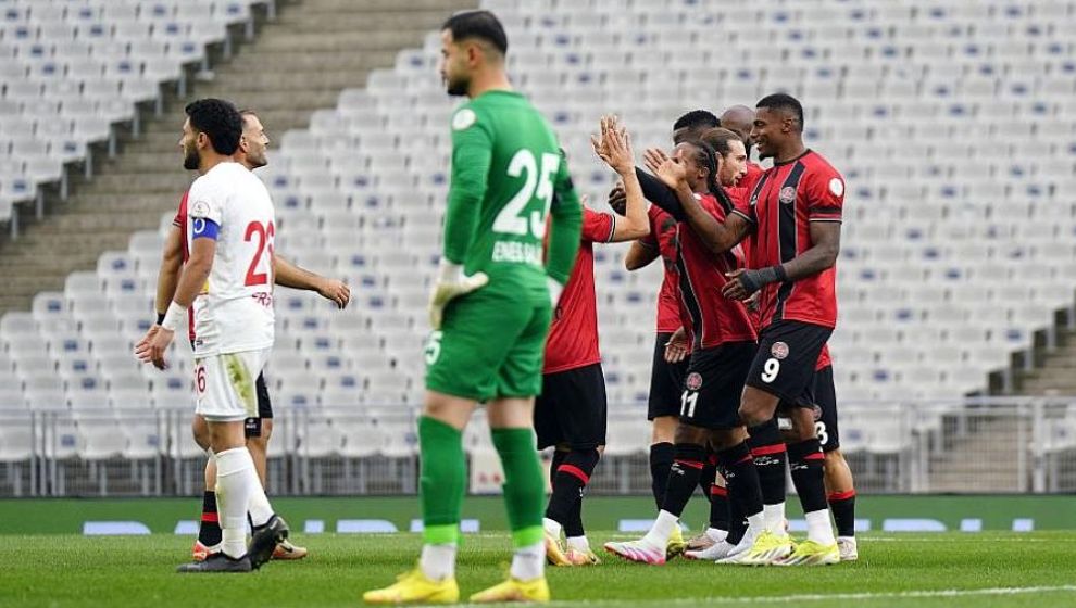 Yeni Malatyaspor Bu Kez Yarım Düzine Golle Mağlup! 6-1