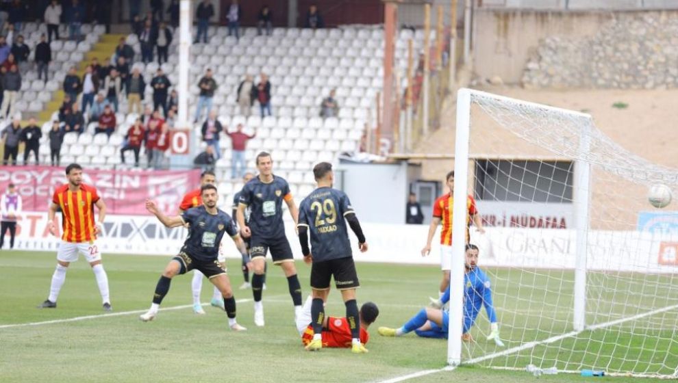 Yeni Malatyaspor, Bandırma Deplasmanında Fark Yemedi! 2-0