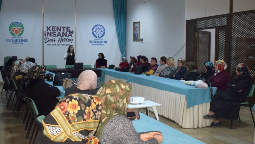 Kent Konseyi ve Barodan 'Toplumsal Haklarımız' Konferansı