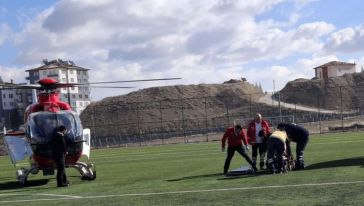 Beyin Kanaması Geçirdi, Helikopterle Malatya'ya Nakledildi