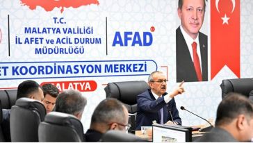 Validen Afet Koordinasyon Toplantısında Çalışma Arkadaşlarına Teşekkür