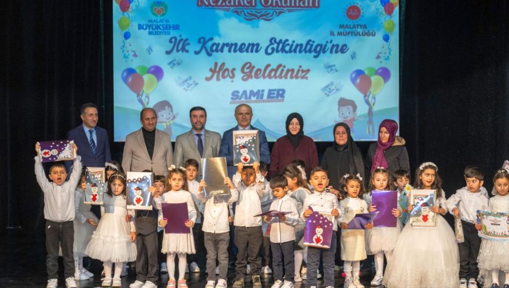 Nezaket Okullarında İlk Karnem Etkinliği