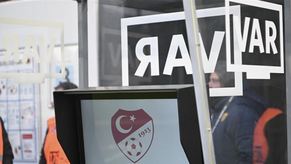 TFF, Süper Ligin İkinci Yarısında Yabancı VAR'a Geçileceğini Açıkladı