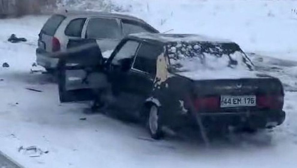 Elazığ- Malatya Yolundaki Trafik Kazasında 5 Yaralı