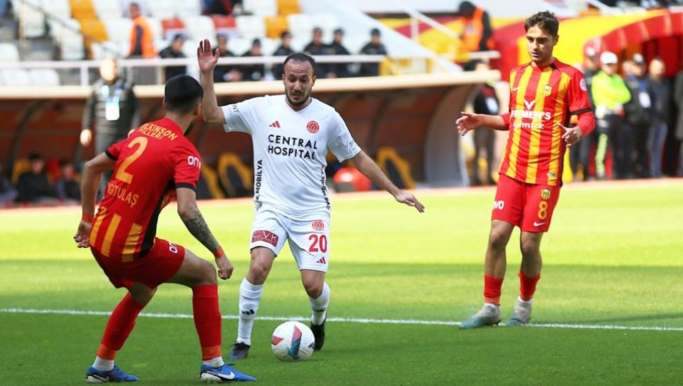 Yeni Malatyaspor, Sahasında 5 Gol Yedi, 100 Gol Barajını Geçti!