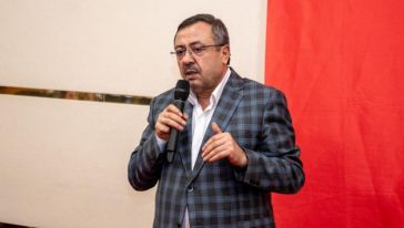 AKP İl Başkanı Bakan, Tansiyon Yüzünden Hastanelik Oldu