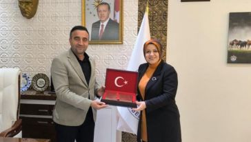 AKP'li Genel Merkez Yöneticisinden Başkana Ziyaret