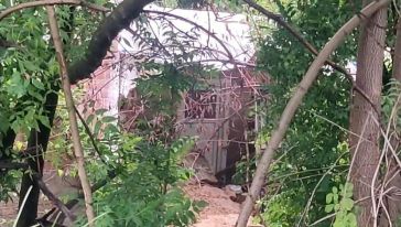 Aşırı Yağış Nedeniyle Kerpiç Ev Çöktü.. 3 Kişi Göçük Altından Çıkarıldı